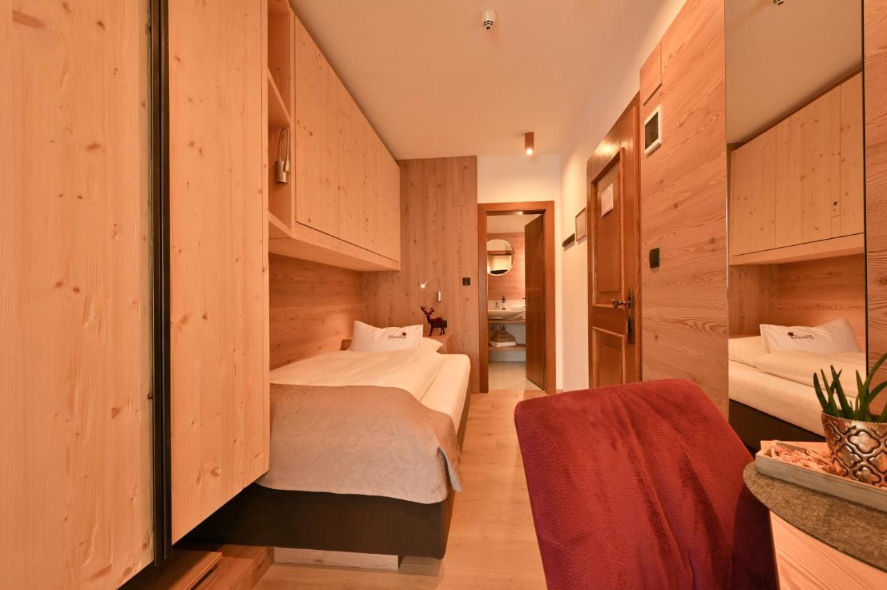 Stauder 3*